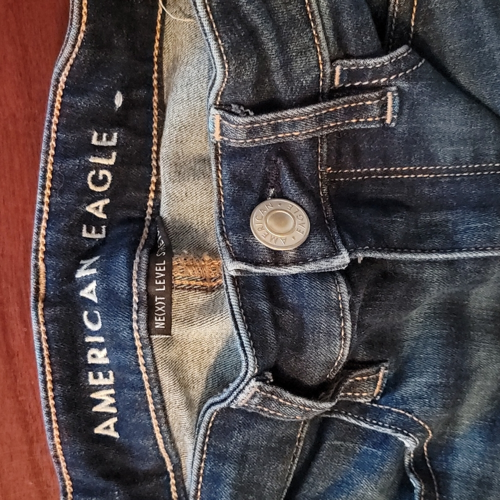 Jeans - Picture 2 of 3